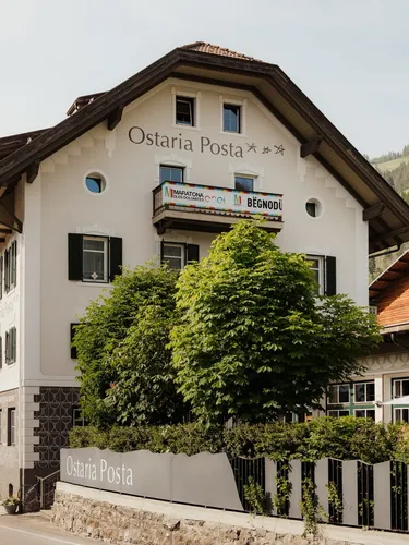 Alex Moling Isifer Ostaria Posta 1